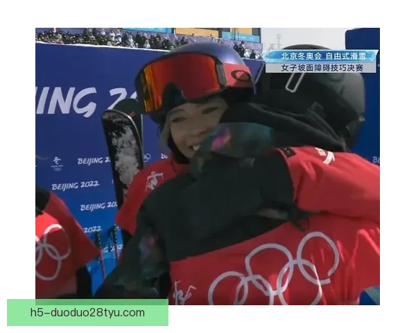 谷爱凌自由式滑雪坡面技巧银牌